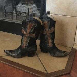 Stetson genuine leather cross boots